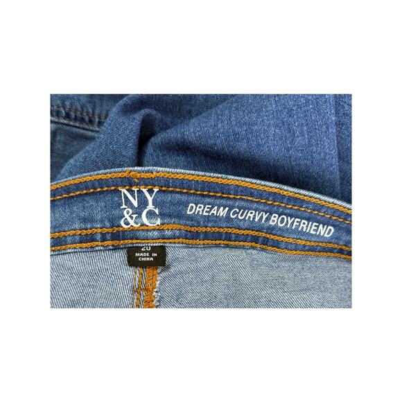 NY & Company Dream Curvy Boyfriend Paint Splatter Medium Blue Jeans Pants 20 - Picture 10 of 12